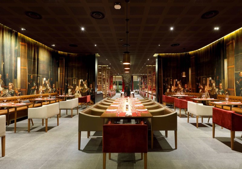 Ausstattung & Service