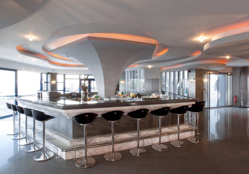 Ausstattung & Service