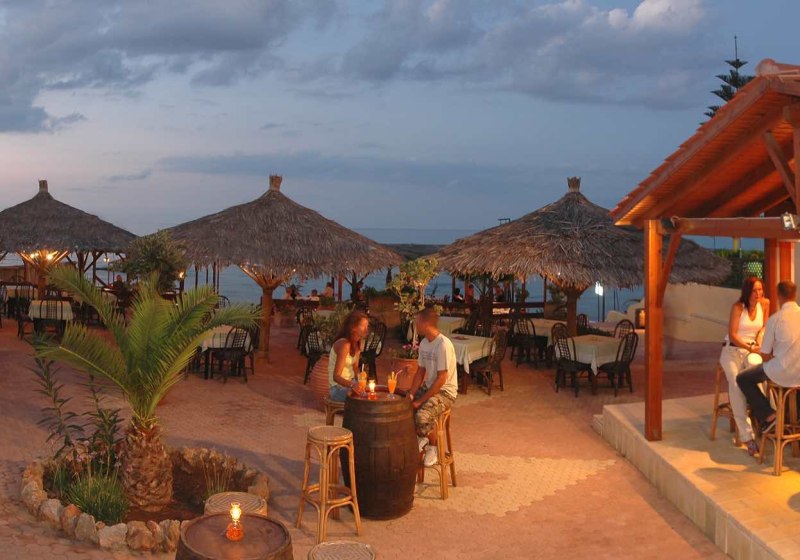 Ausstattung & Service