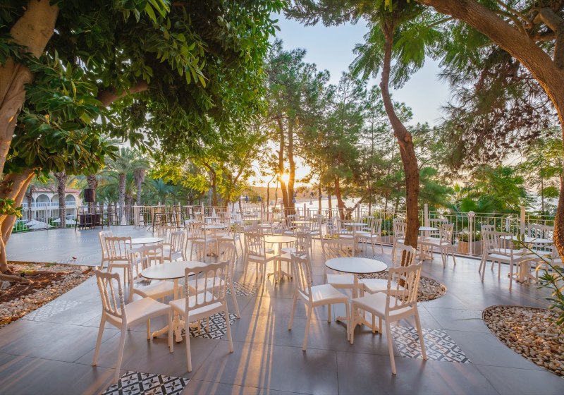 Ausstattung & Service