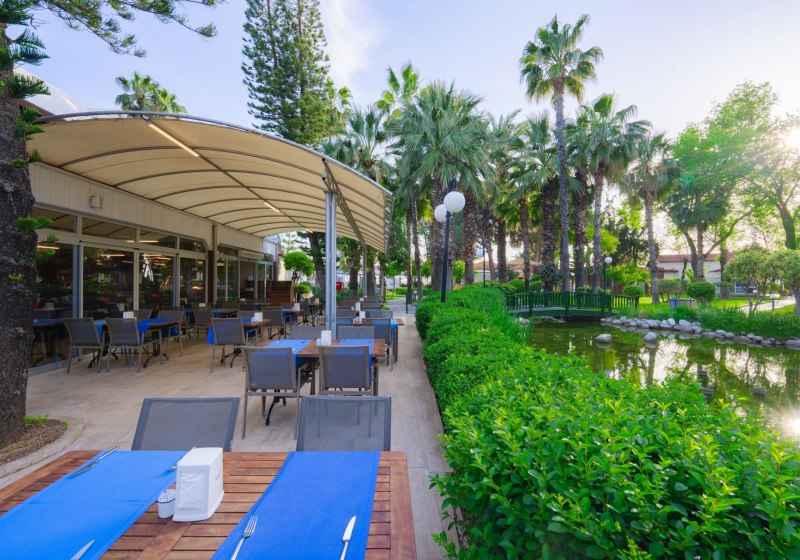 Ausstattung & Service