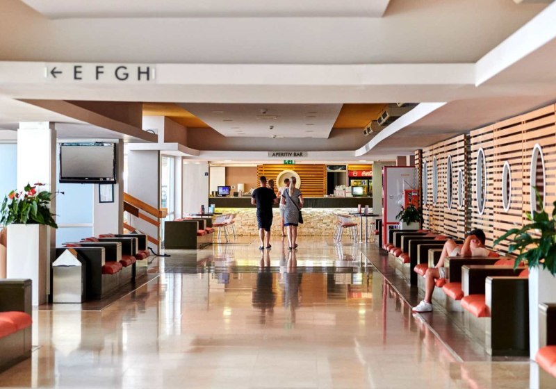 Ausstattung & Service