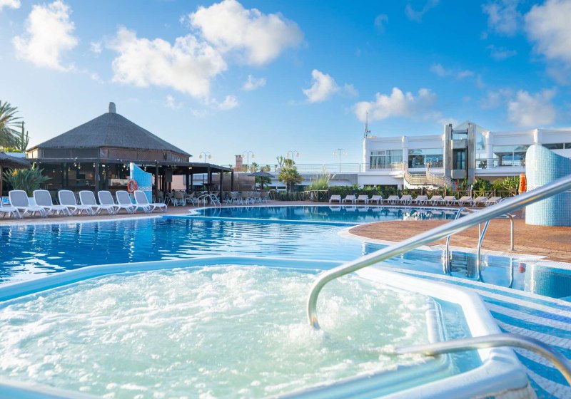 Ausstattung & Service