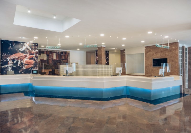 Ausstattung & Service