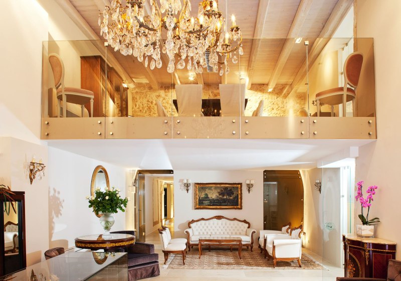 Ausstattung & Service