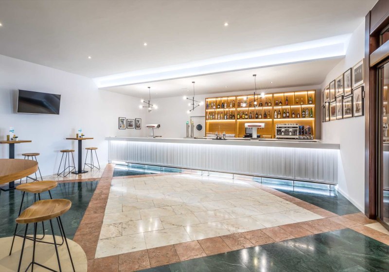 Ausstattung & Service