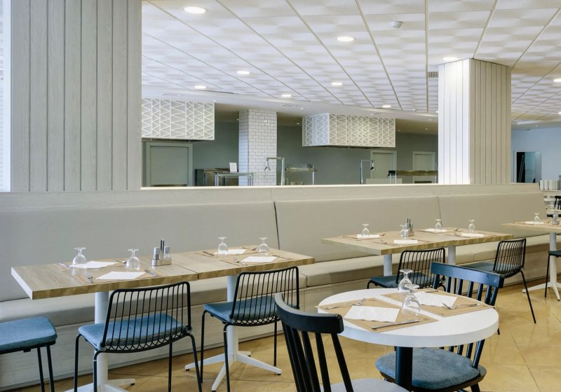 Ausstattung & Service