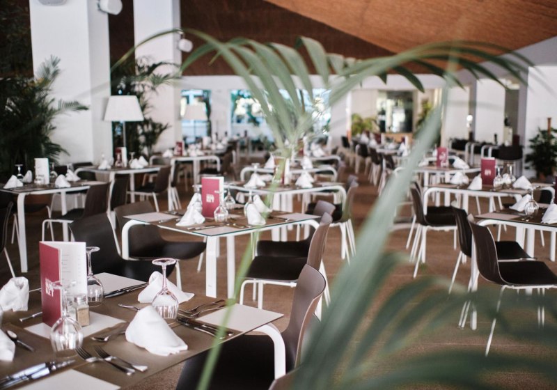 Ausstattung & Service