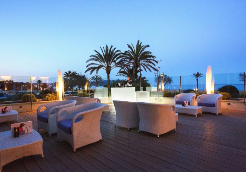 Ausstattung & Service