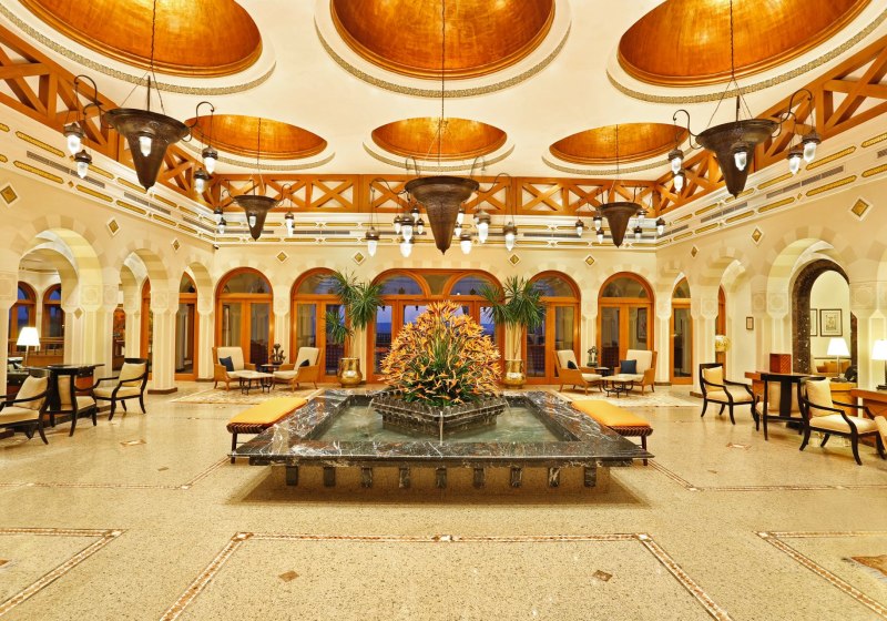 Ausstattung & Service