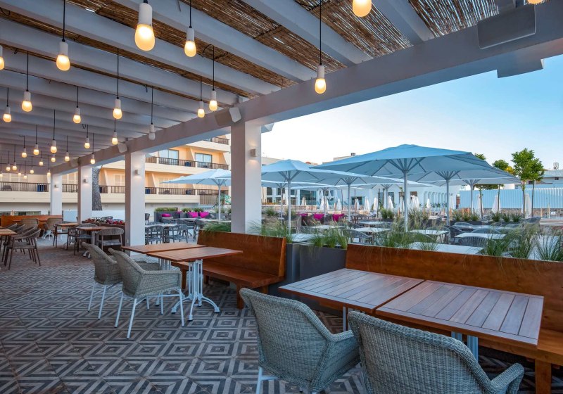 Ausstattung & Service