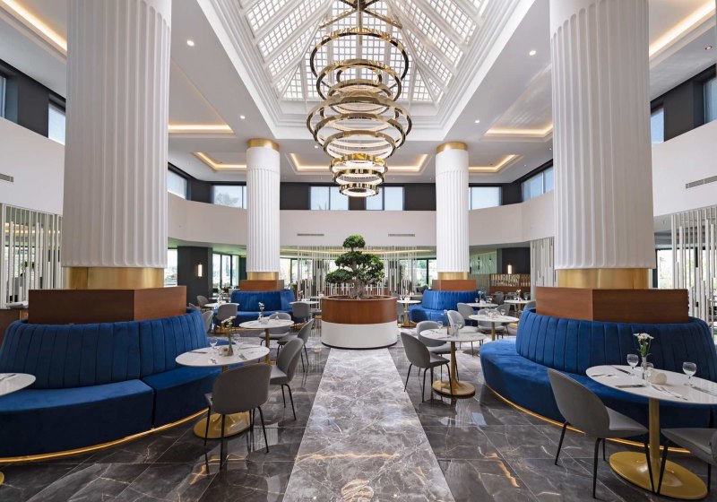 Ausstattung & Service