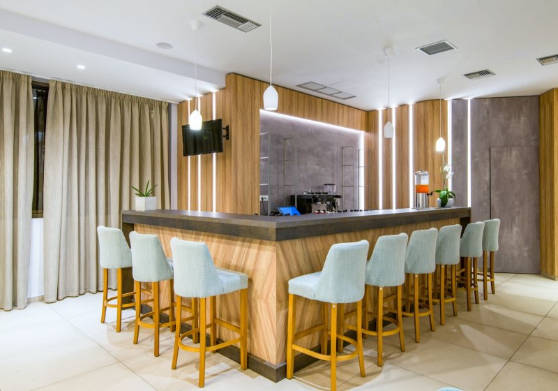 Ausstattung & Service