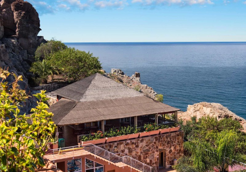 Ausstattung & Service