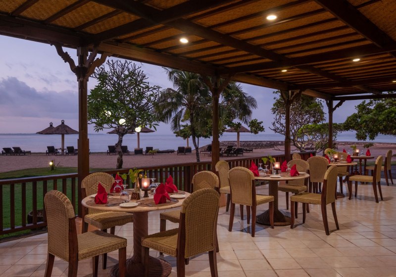 Ausstattung & Service