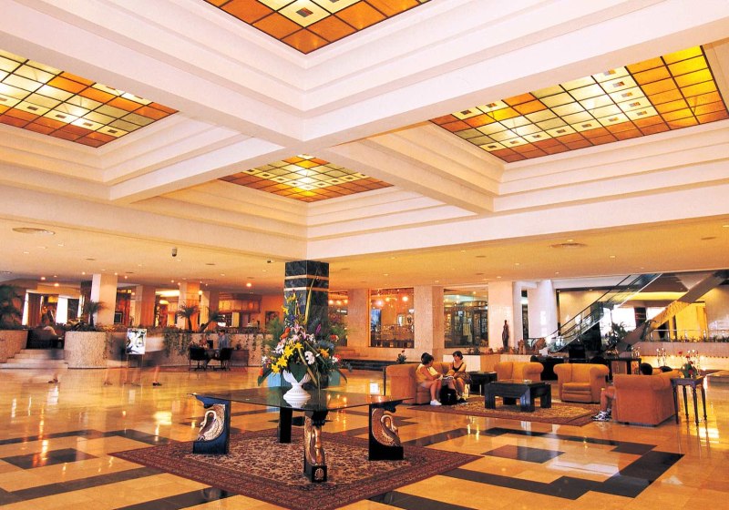 Ausstattung & Service