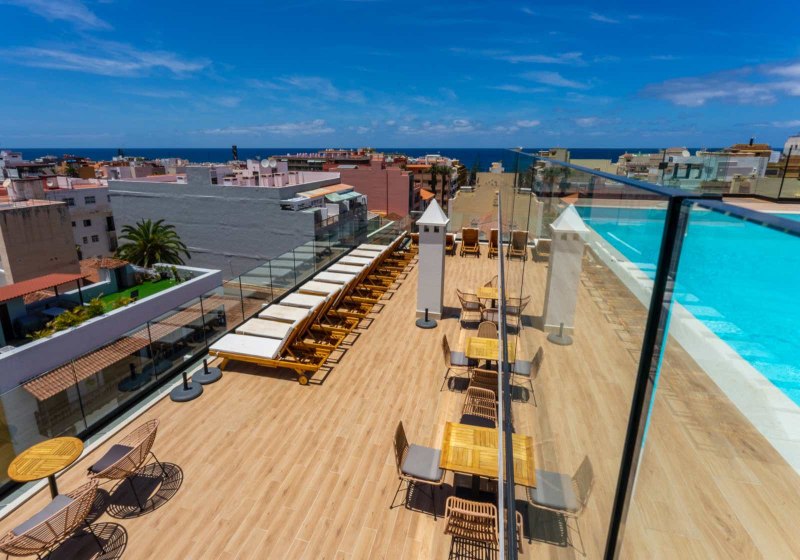 Beispiel: Hotel Außenpool