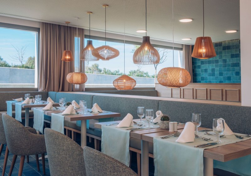 Ausstattung & Service