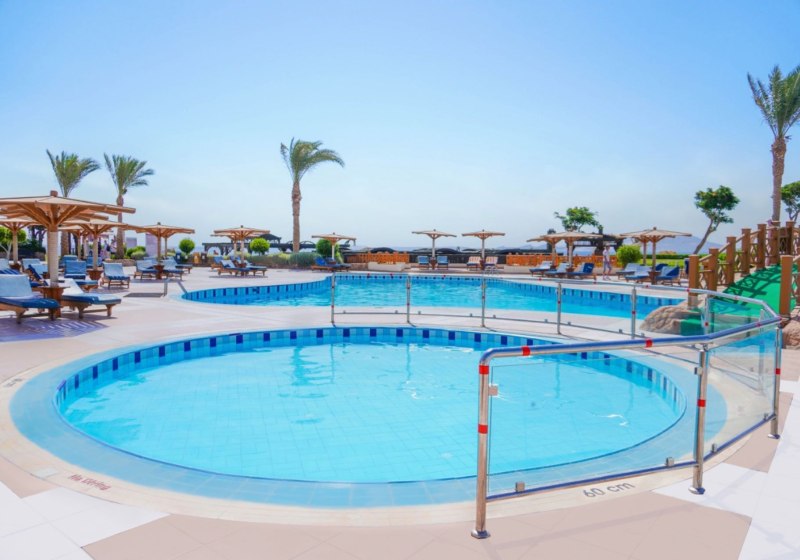 Beispiel: Hotel Außenpool