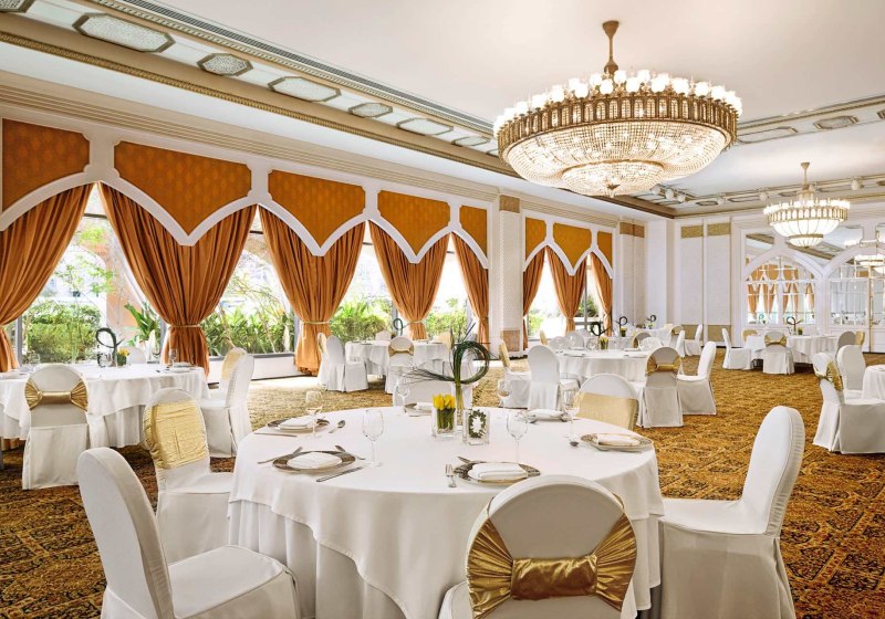 Ausstattung & Service