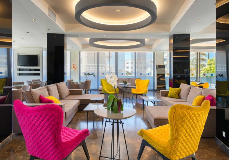 Ausstattung & Service