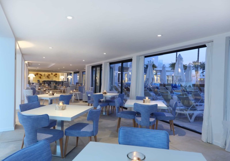 Ausstattung & Service