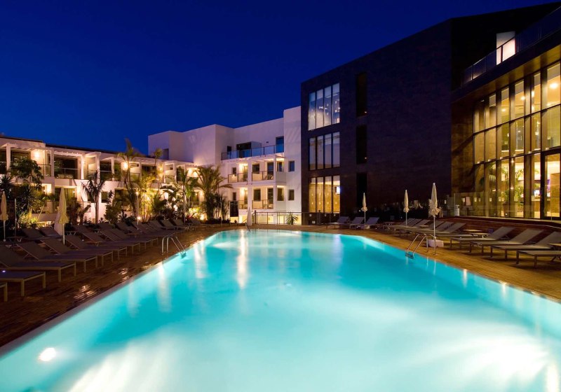 Ausstattung & Service