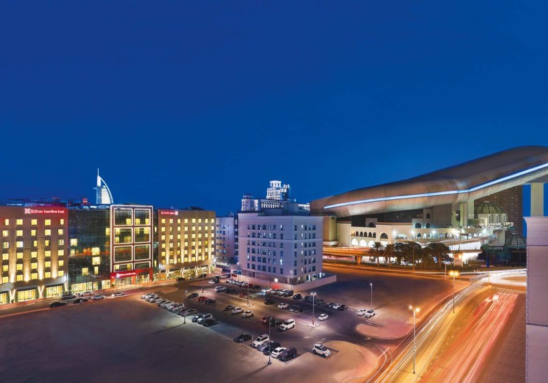 Hilton Garden Inn Dubai, Mall Avenue