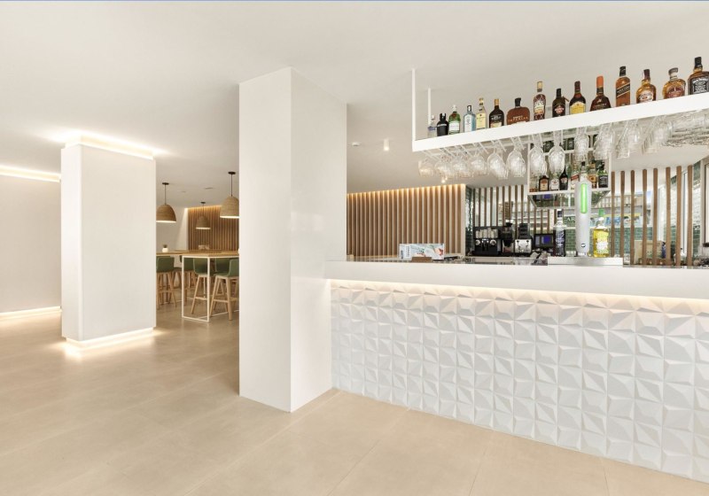 Ausstattung & Service