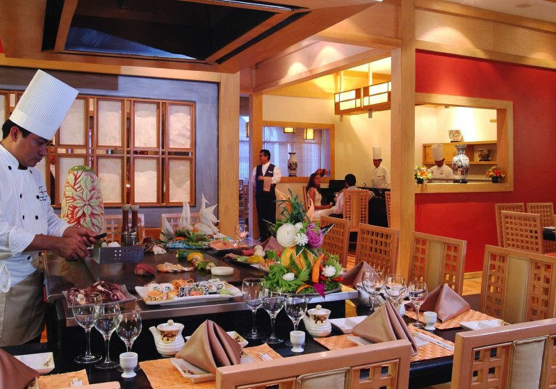 Ausstattung & Service