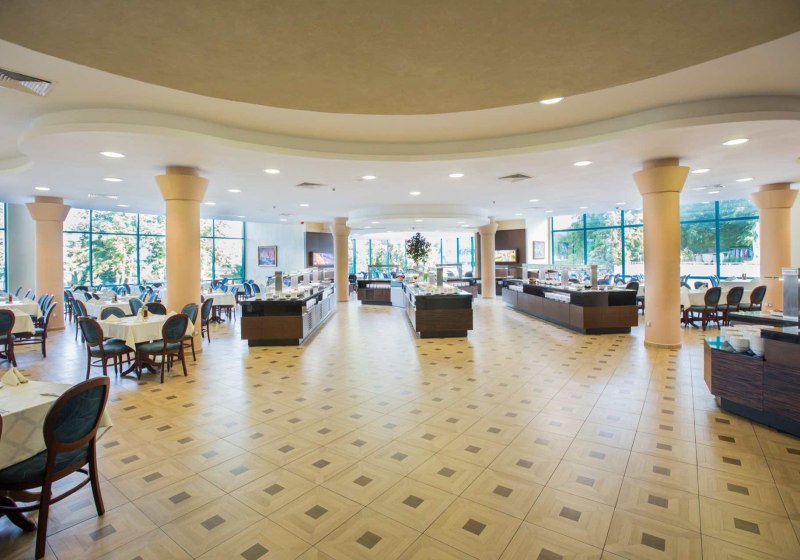 Ausstattung & Service