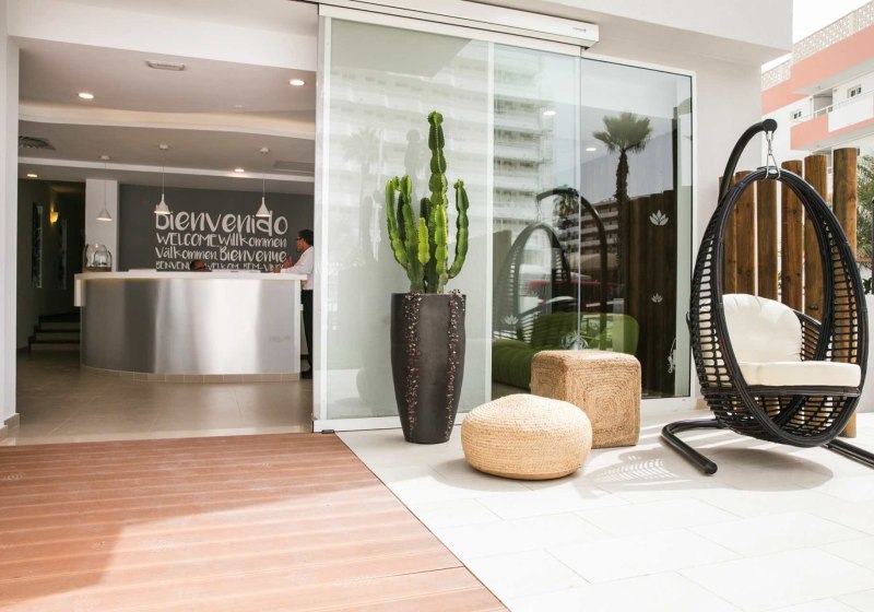 Ausstattung & Service