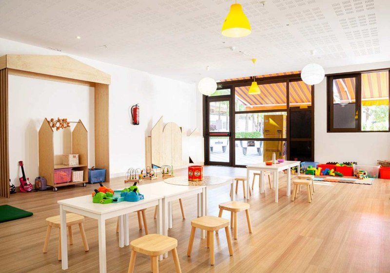 Coral Compostela Beach