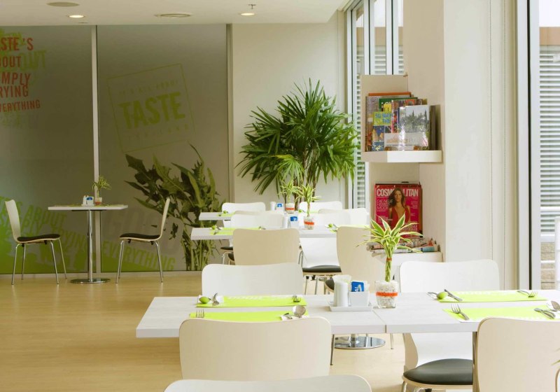 Ausstattung & Service