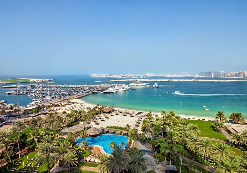 Le Meridien Mina Seyahi Beach Resort & Waterpark