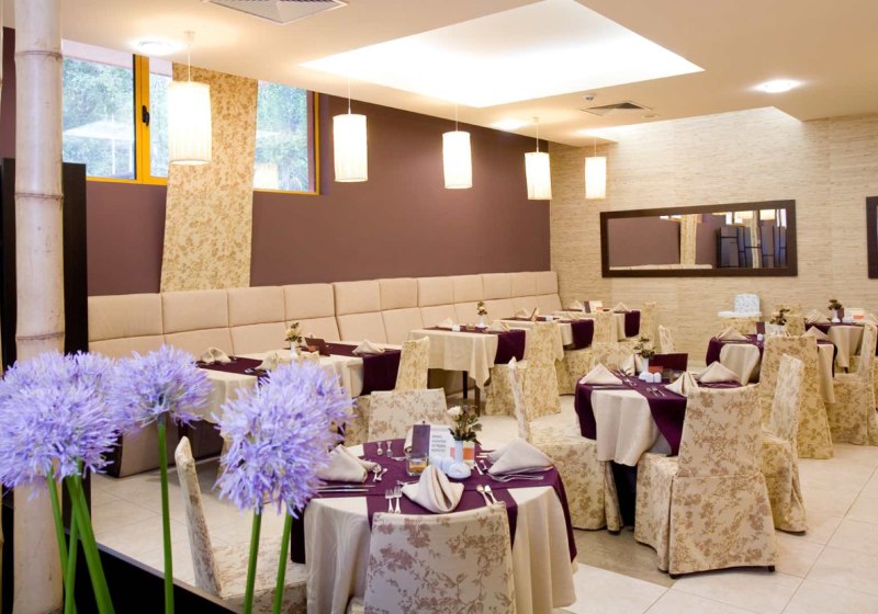 Ausstattung & Service