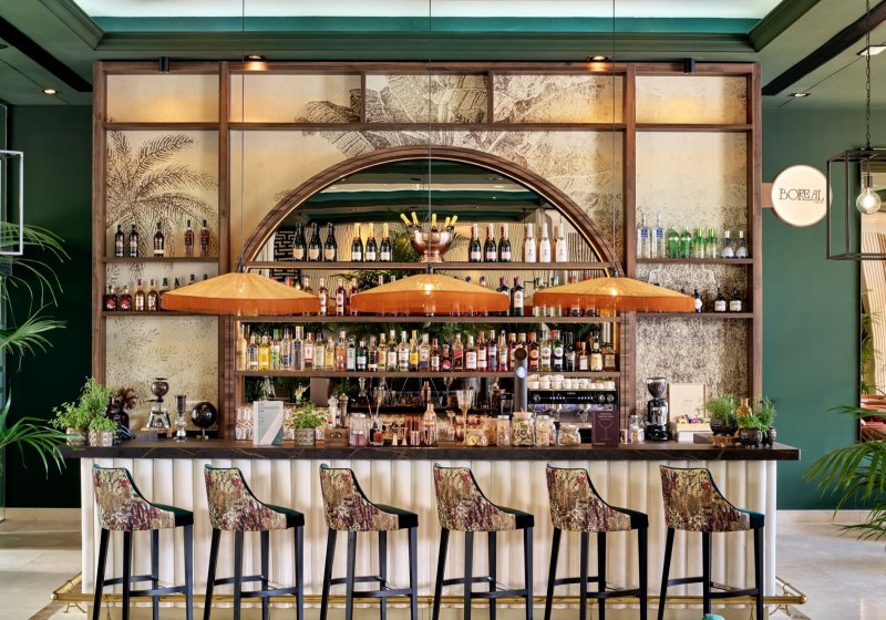 Ausstattung & Service