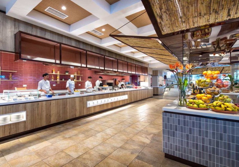 Ausstattung & Service