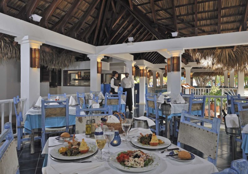 Ausstattung & Service