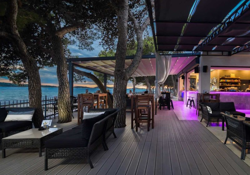 Ausstattung & Service