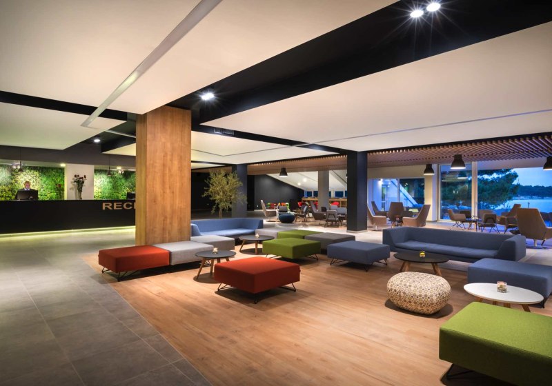 Ausstattung & Service