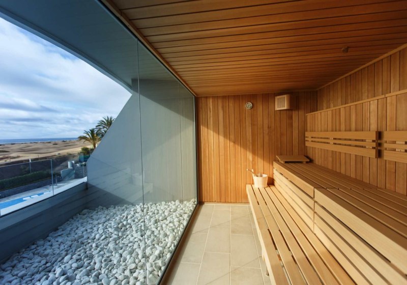 Ausstattung & Service