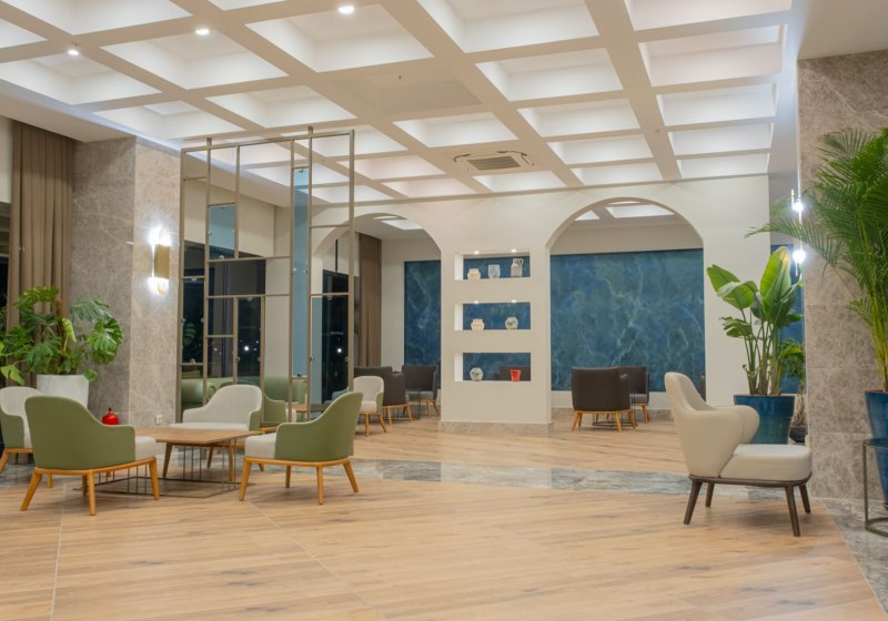 Ausstattung & Service