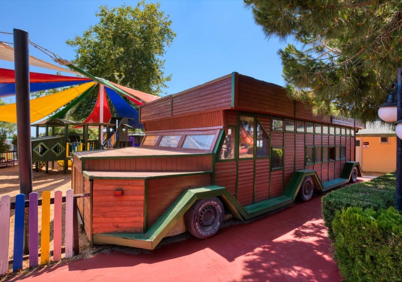 Oz Hotels Incekum Beach Resort