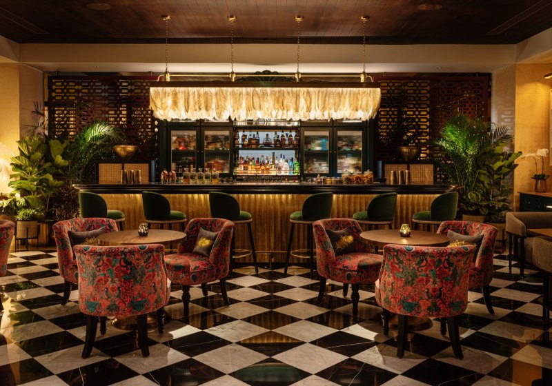 Ausstattung & Service