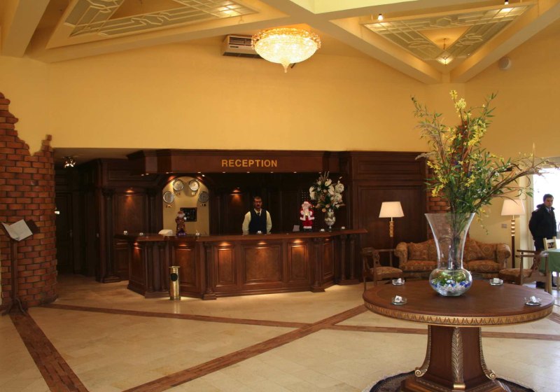 Ausstattung & Service