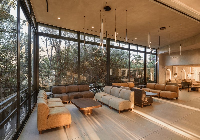 Ausstattung & Service