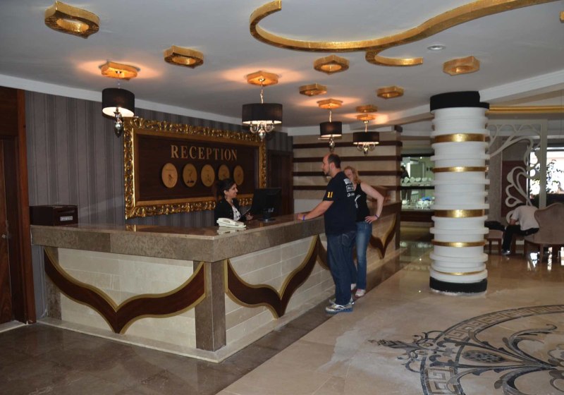 Ausstattung & Service