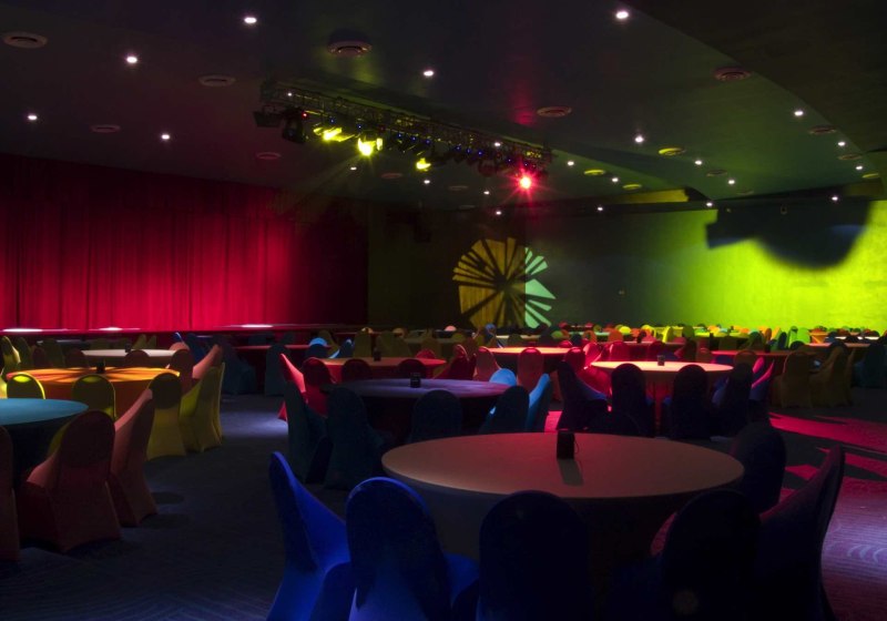 Ausstattung & Service