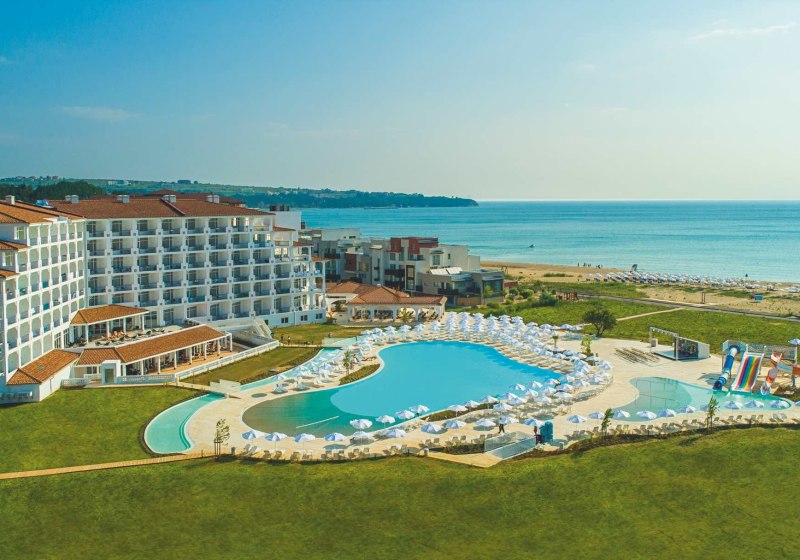 Sunrise Blue Magic Resort